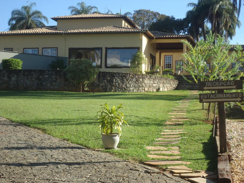 Pousada Villa Saint Joseph チラデンテス エクステリア 写真